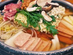 部队火锅-咕咕站韩国料理(紫金港店)