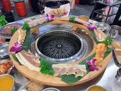 烤肉呼啦圈-玄希浪漫厨房·韩料烤肉(湖滨银泰in77店)