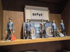 -StayReal Cafe(长宁来福士广场东八区店)