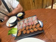 -老滇山寨•云南特色菜•地方菜•民族风情歌舞表演(金碧店)