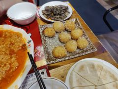 -李双猪·小龙虾·烧烤·羊肉煲(乐山店)