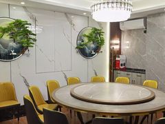 -邑金陵北京烤鸭店·现炒家常菜(ITC MALL店)