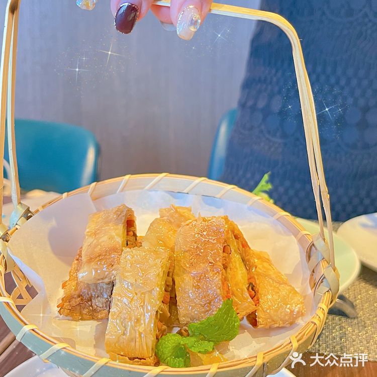 广州🍁秋季大闸蟹去哪吃😋相约十里弄堂