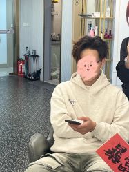 -即型男士理发工作室