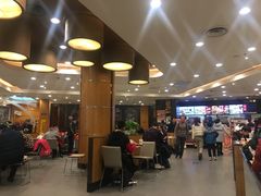 大堂-肯德基(天鹅湖万达店)