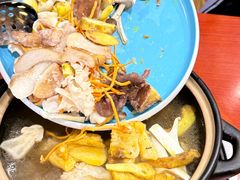 -菌之家·专业纯野生菌火锅·特色炒菌