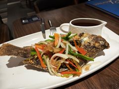 -港丽餐厅(正大店)