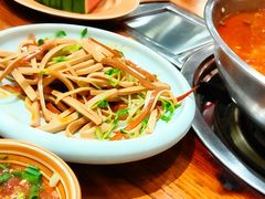 -亮欢寨酸汤鱼(沙冲路店)