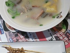-大脸鸭记鸭血粉丝·小锅米线(水游城店)