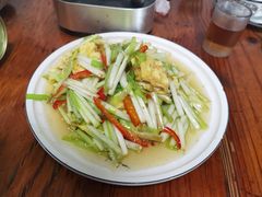 -阿峰饭店·本地土菜馆·农家土鸡煲·一品神仙鸡(报福店)
