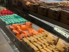 -HappyMiss花满楼·鲜花饼·鲜花茶·伴手礼(上海环球港店)