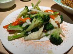 -吕氏疙瘩汤·海鲜新鲁菜(凯德mall新都心店)