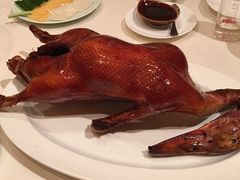 片皮鸭-東海海鲜酒家(中信广场店)