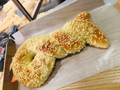 -奈雪的茶(湖滨银泰in77C区PRO店)