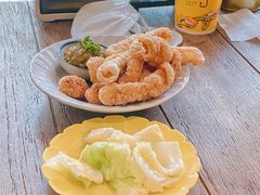 -Ongtong Khaosoi Ari Branch
