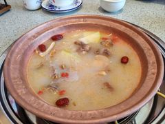 -阿婆情腊排骨火锅(金虹路店)