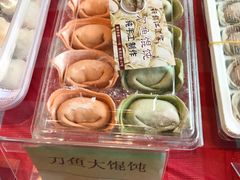 -新镇江酒家(南京西路店)