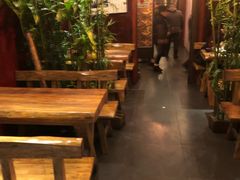 大堂-万记麻辣烫国展总店