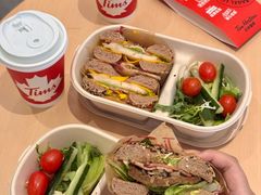 -Tims天好咖啡·贝果(东吴龙湖天街店)