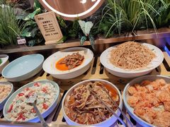 -享遇.锅姥姥牛排海鲜自助(小寨店)