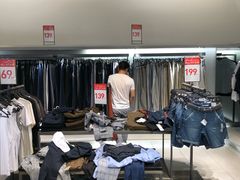 -ZARA(凯德乐峰广场店)
