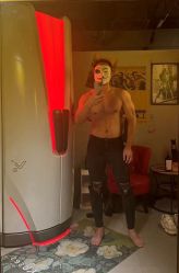 -极昼美黑24H日晒沙龙