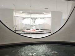 -涨巢·潮玩水疗局