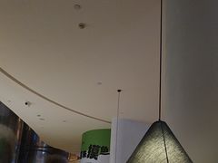-涨巢·潮玩水疗局