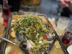 酸菜味烤鱼-江边城外烤全鱼(Raffles City)