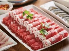 -小媳妇重庆火锅(杉杉普陀天地店)