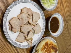 -李连贵酒家熏肉大饼(昆明街店)