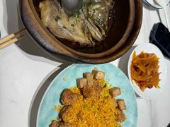 -粤港湾砂锅粥·宵夜(宝龙店)