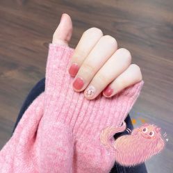 -吉吉靓甲美睫