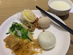 -麗枫酒店(深圳机场福永地铁站店)