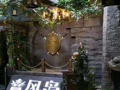 -暴风岛沉浸式体验馆(百联世纪店)