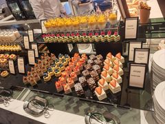 -深圳国际会展中心希尔顿酒店(前海华发冰雪世界店)