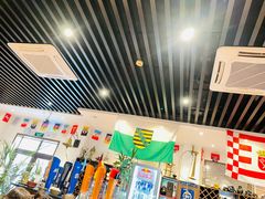 大堂-申德勒加油站餐厅(三里屯北小街店)