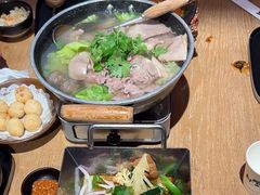 -川堂风·跷脚牛肉·乐山爆炒(宝山日月光店)