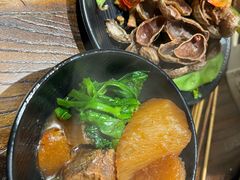 -杨老头鲜货烧烤(太古里店)