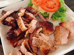 -Green Tree Rest. & Pub