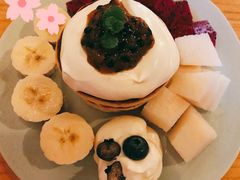 百香果酱水果松饼-春风十里咖啡馆