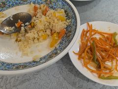 -汗腾格里·风味餐厅(新疆驻京办店)