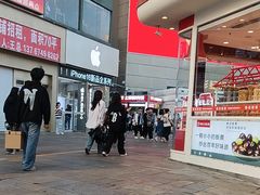 -万达广场(南昌红谷滩店)