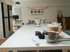 -食间旅人DIY烘焙工作室
