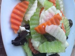 -贾老板缸肉馆(潮韵街店)