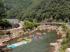 -安吉龙王山峡谷漂流