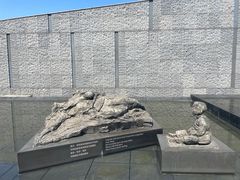 -侵华日军南京大屠杀遇难同胞纪念馆-停车场