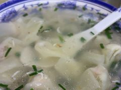 -碑亭巷老王柴火馄饨