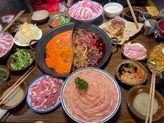 -萍姐火锅·公路夜市(武汉首店)