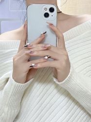 -小羽毛美甲美睫